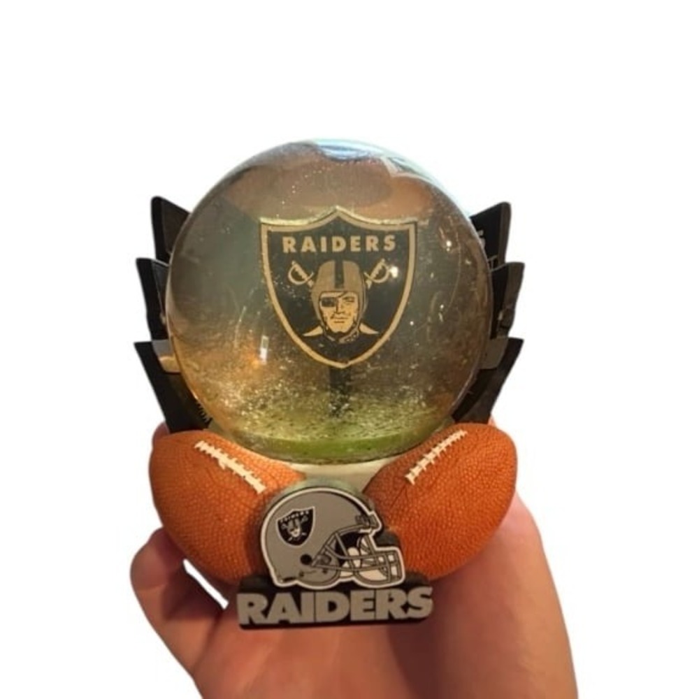 Vintage 90's NFL Oakland‎ Raiders Football Snow Globe